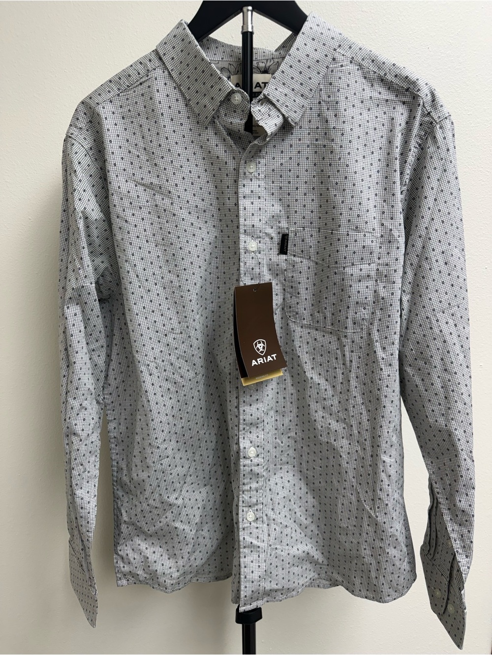Ariat Men's Light Gray Patterned Long-Sleeve Button-Down Shirt